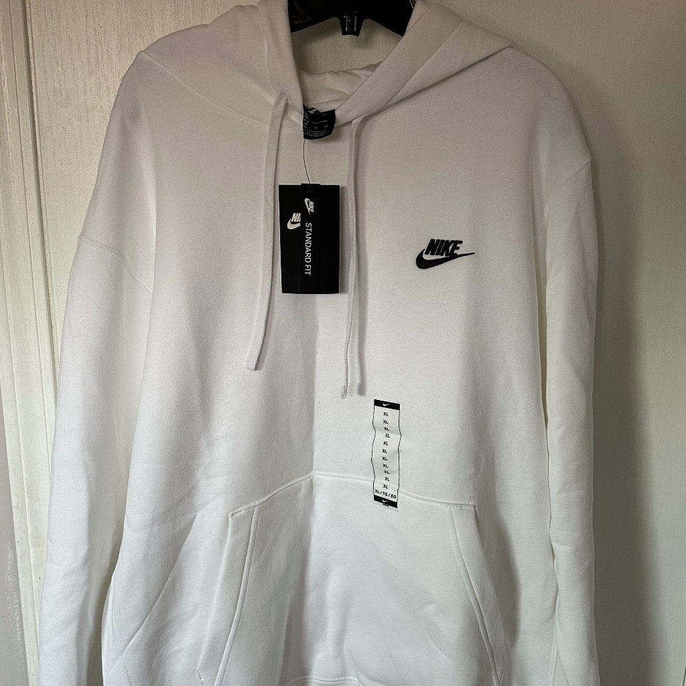 Nike Men’s Sportwear Club Fleece Pullover Hoodie White XL